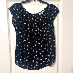 Lauren Conrad scoop neck “bow” blouse